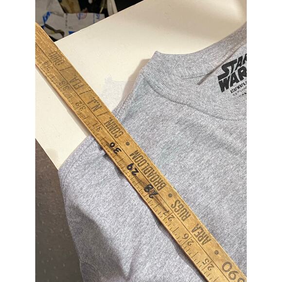 Star Wars Duel Men's T-Shirt 2XL Gray Luke Skywalker vs Darth Vader Retro - Picture 3 of 10